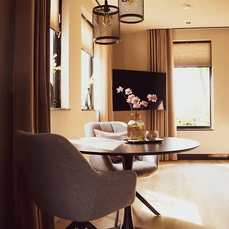 Frühstückspension Bij Corine, Bed En Zorg 3*