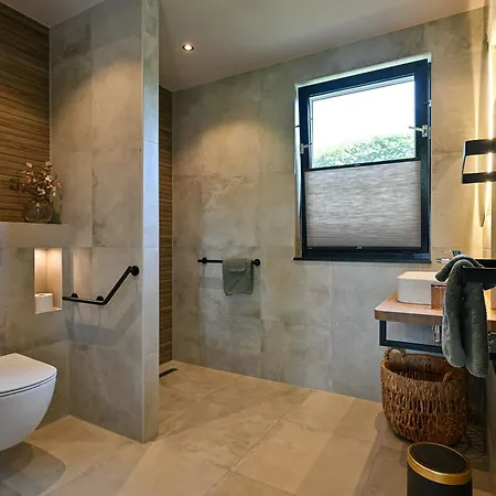 Bij Corine, Bed En Zorg Bed & Breakfast
