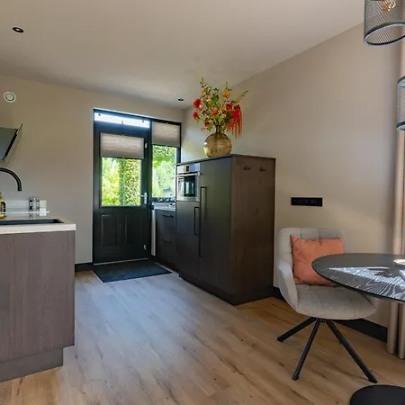 Bed & Breakfast Bij Corine, Bed En Zorg 3*