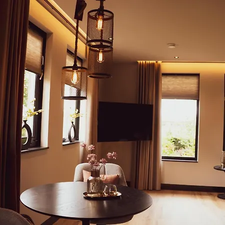 Bij Corine, Bed En Zorg 3*