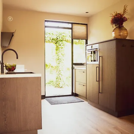 Bij Corine, Bed En Zorg Altforst