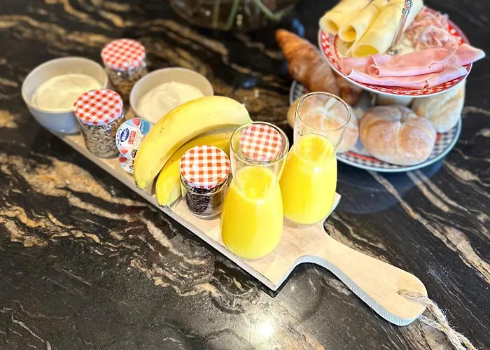 Bed & Breakfast Bij Corine, Bed En Zorg