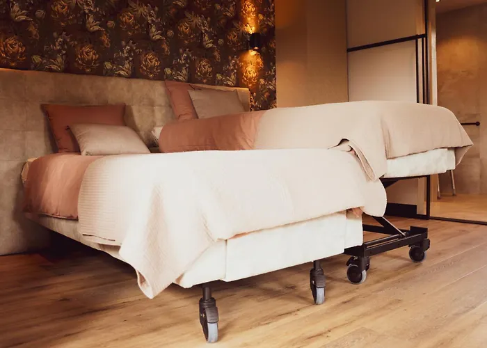 Bij Corine, Bed En Zorg Bed & Breakfast 3*